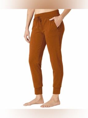 Beyond Yoga Rust Orange Joggers Size Medium